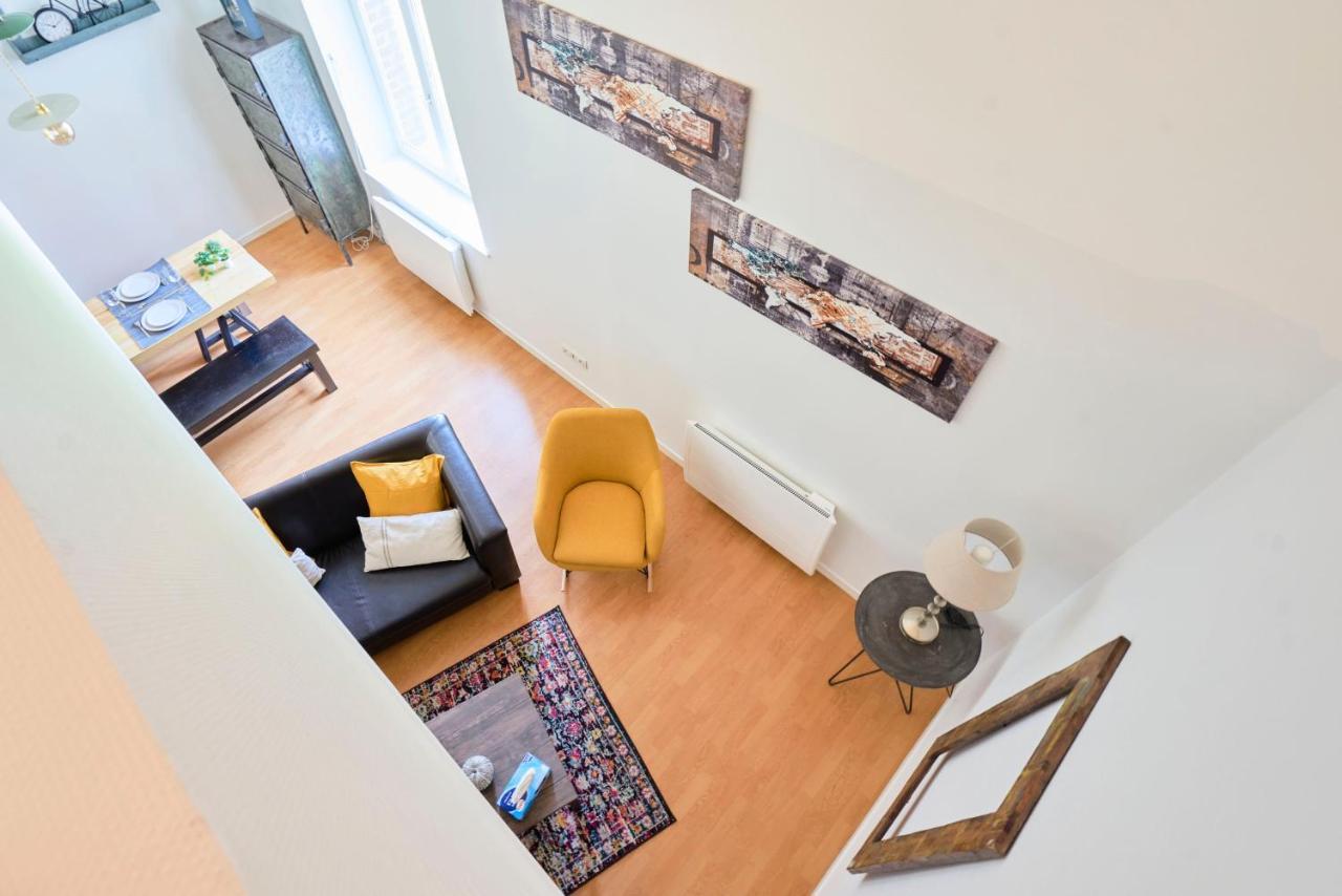 Locationstourcoing - Le Loft Two Apartment Bagian luar foto