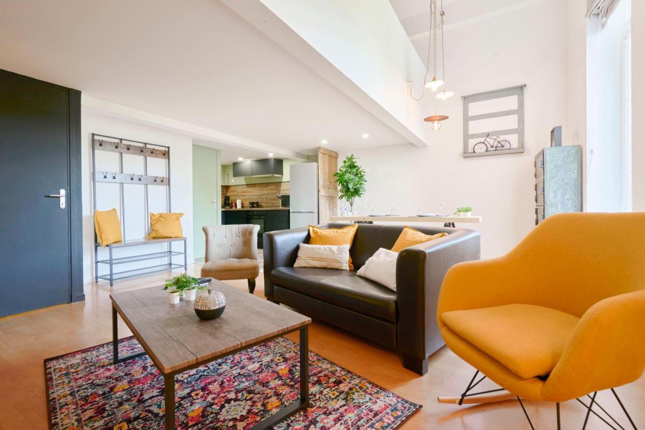 Locationstourcoing - Le Loft Two Apartment Bagian luar foto